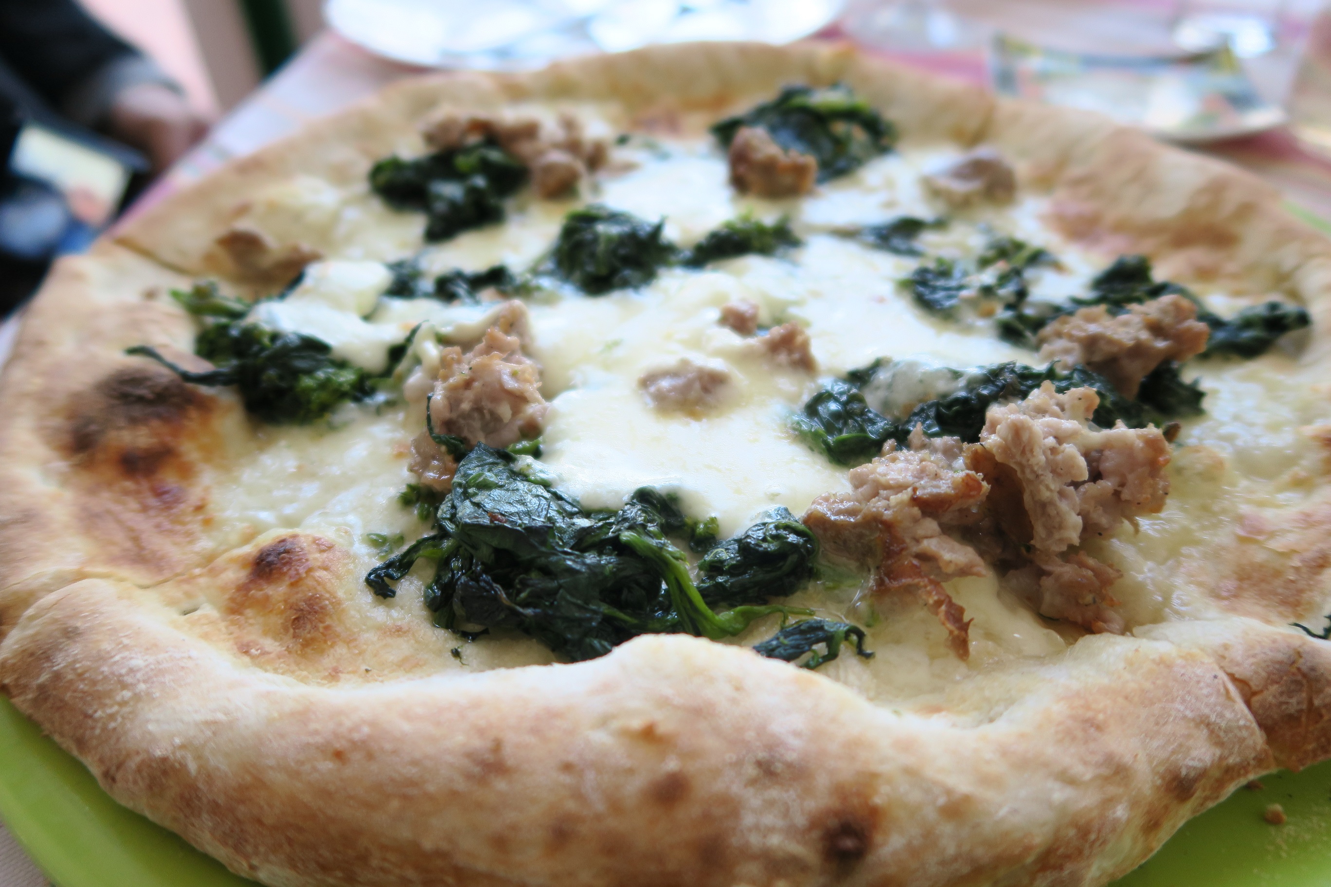 世界中で愛されているイタリア料理の代表・ピッツァ